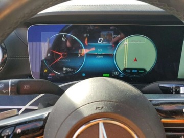 Mercedes Klasa E W213 2022 Mercedes-Benz Klasa E 450 2022 3.0l 3.0 Benzyna 362KM, zdjęcie 9