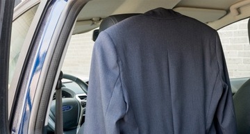 АВТОМОБИЛЬНАЯ ВЕШАЛКА Dunlop для подголовника JACKET