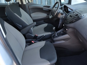 Ford Tourneo Courier I Mikrovan Facelifting 1.5 Duratorq TDCi 100KM 2019 Ford Tourneo Courier 1.5 TDCI, Salon Polska, zdjęcie 8