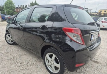 Toyota Yaris III 2013 Toyota Yaris 1,3 Benz Kamera 1.3 Benzyna 84KM, zdjęcie 3