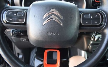Citroen C3 Aircross  I Crossover 1.2 PureTech 110KM 2018 Citroen C3 Aircross C3 AirCross 1.2 Benz 110KM Klima, Navi, Serwis, Nowe O, zdjęcie 19
