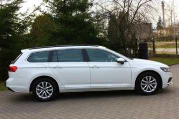 Volkswagen Passat B8 Variant Facelifting 2.0 TDI SCR 150KM 2020 Volkswagen Passat 2.0 TDI 150KM Bezwypadkowy 100 Serwisowany I Wlasciciel, zdjęcie 21