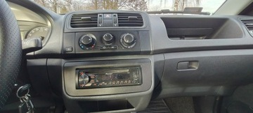 Skoda Fabia II Hatchback 1.2 i HTP 60KM 2010 Škoda Fabia Skoda Fabia Instalacja gazowa, zdjęcie 9