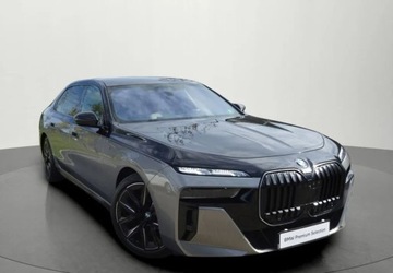 BMW Seria 7 G70 Sedan 3.0 40d 299KM 2024 BMW Seria 7 740 xDrive Laser M Pakiet ACC Virtual Ambiente Hak Panorama Ma, zdjęcie 2