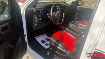 Chevrolet Silverado II 2017 Chevrolet Silverado 5.3v8 Turbo 502KM tuning 49 tys km piekny doinwestowan, zdjęcie 15