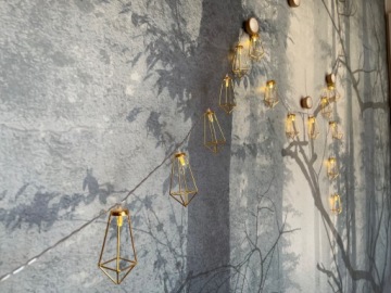 Рождественские огни для золотистого чердака 20 -й