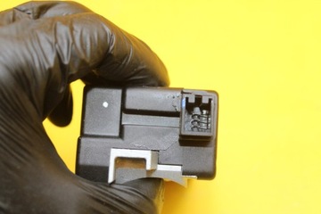 РУЛЕВОЙ ЗАМОК A4 B8 8K0905852C