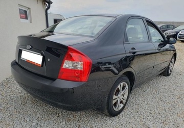 Kia Cerato Sedan 1.6 i 16V 105KM 2005 Kia Cerato SLICZNY 1.6 16V Benzyna BOGATA WERS..., zdjęcie 1