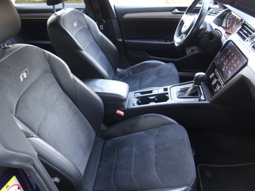 Volkswagen Arteon Fastback 2.0 TSI 272KM 2019 VW Arteon 2.0 TSI 4Motion, Salon Polska, zdjęcie 8