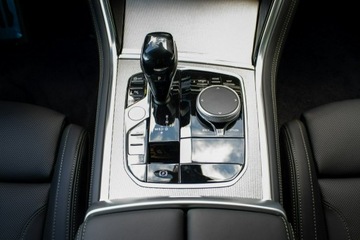 BMW Seria 8 II M Coupe Facelifting 4.4 850i 530KM 2025 BMW 850 M850i xDrive Gran Coupe - Dostępny od, zdjęcie 20