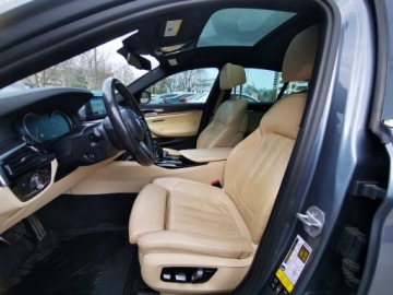 BMW Seria 5 G30-G31 2017 BMW 5 G30 530i xdrive * Mpakiet * Dokumentacja *Bogate wyposażenie, zdjęcie 16