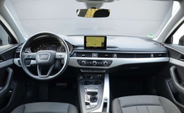 Audi A4 B9 2019 Audi A4 Avant 8W 2.0 TDI S-Tronic Kamera ACC Navi Radar Presense El.Klapa, zdjęcie 17