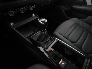 Citroen C4 III SUV 1.5 BlueHDi 110KM 2022 Citroen C4 Shine półskóra navi kamera panorama, zdjęcie 29