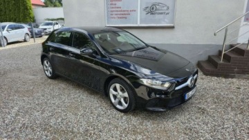 Mercedes Klasa A W177/V177 Hatchback 1.5 180d 116KM 2019 Mercedes-Benz Klasa A 1,5 diesel 116 KM NAVI automat OPLACONY 94 tys km, zdjęcie 8