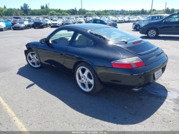 Porsche 911 996 1999 Porsche 911 Carrera 1999 3.4 Benzyna 296KM, zdjęcie 2