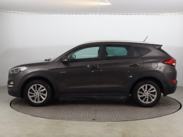 Hyundai Tucson III SUV 1.7 CRDI 115KM 2015 Hyundai Tucson 1.7 CRDi, Salon Polska, Klima, zdjęcie 2