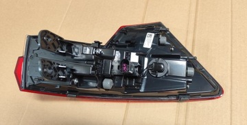 PW007 SKODA SCALA SVĚTLO PRAVÝ ZADNÍ HB 657945208