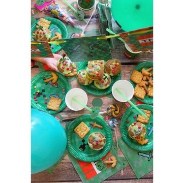 Бумажные тарелки Пиксели день рождения Майнкрафт