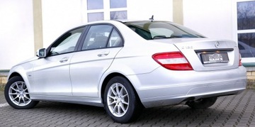 Mercedes Klasa C W204 Limuzyna 1.8 180 K 156KM 2010 Mercedes C 180 1.8 156KM/Klimatronic/ 6 Biegów/, zdjęcie 5