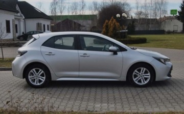 Toyota Corolla XII Hatchback 1.8 Hybrid 122KM 2021 Toyota Corolla GWARANCJA TOYOTA RELAX, Salon PL, Serwisowana w ASO, Niski, zdjęcie 18