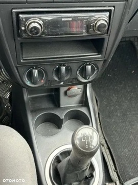 Volkswagen Fox Hatchback 1.2 i 55KM 2006 Volkswagen Fox 1.2 Benzyna 55KM, zdjęcie 12