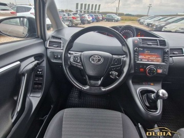 Toyota Verso Minivan Facelifting 1.6 D-4D 112KM 2017 Toyota Verso 1.6 D-4D Zarejestrowana , Ladnie utrzymana 1.6 Diesel 111KM, zdjęcie 3