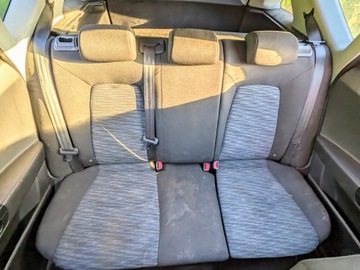 KIA CEED I KOMPLET SEDADLA SEDADLO POHOVKA