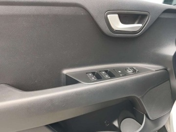 Kia Stonic Crossover Facelifting 1.2 DPI 84KM 2022 Kia Stonic M SMART 1,2 benz 84KM Salon PL 1.2 Benzyna 84KM, zdjęcie 9