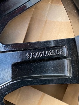 4× DISK HLINÍK PORSCHE OE 9J1601025 9J1601025DE 9.0" X 20" 5X130 ET 54