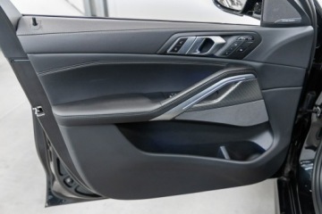 BMW X6 G06 SUV 3.0 40d 340KM 2023 BMW X6 40d. All Black. Gwarancja 05.2027., zdjęcie 31