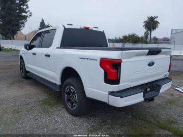 Ford 2022 Ford F150 Lightning XLT 2022 Elektryczny 563KM, zdjęcie 3