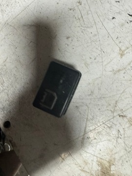 HNÍZDO USB AUX DUCATO III FACELIFT BOXER JUMPER 7356546330 ORIG.