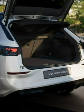 Volkswagen T-Roc I SUV Facelifting 1.5 TSI ACT 150KM 2026 Volkswagen T-Roc Wersja R-Line 1.5 eTSI 150 KM DSG, zdjęcie 14