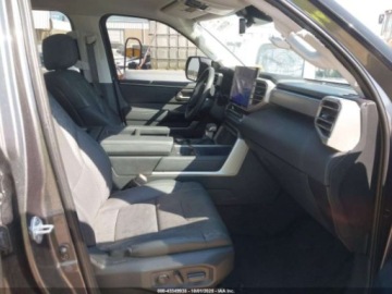 Toyota Tundra II 2022 Toyota Tundra Limited 2022 3.4l 3.4 Benzyna 389KM, zdjęcie 10