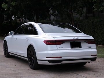 FOLIA BIAŁA SATYNA PERŁA 50cm x 152cm BIAŁY CHROM MAT OKLEINA SAMOCHODOWA