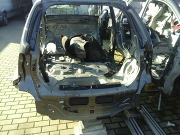 SUZUKI IGNIS PAS TYŁ PODŁOGA BAGAZNIKA