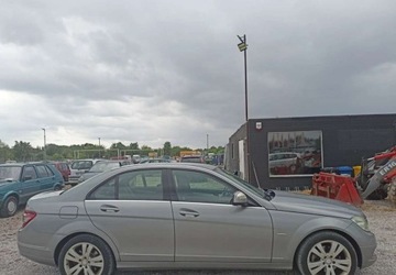 Mercedes Klasa C W204 2008 Mercedes-Benz Klasa C Mercedes-Benz Klasa C 2.1 Diesel 170KM, zdjęcie 4