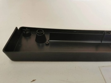 Рамка, накладка номерного знака JAGUAR I-Pace 814.