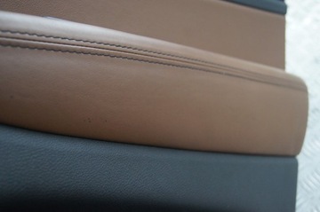 Jeep Grand Cherokee Boczek drzwi prawy tył WK2