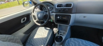 Skoda Fabia II Hatchback 1.4 TDI 80KM 2008 Škoda Fabia Skoda Fabia Bardzo ekonomiczne, zdjęcie 8