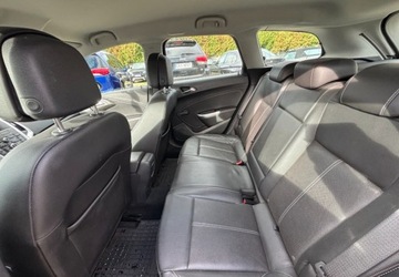 Opel Astra J Sports Tourer 2.0 CDTI ECOTEC 165KM 2012 Opel Astra 2012 r. 2.0 Diesel 165KM, zdjęcie 10