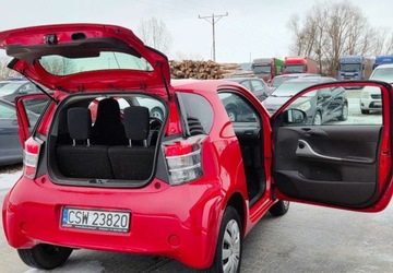 Toyota iQ 1.0 VVT-i 68KM 2009 Toyota iQ 1,0 Ben Klima Benzyna 68KM, zdjęcie 23