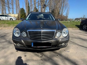 Mercedes Klasa E W211 2007 Mercedes-Benz Klasa E Mercedes-Benz E320 Avantgarde 3,0 D 224KM Zamiana 3.0, zdjęcie 1