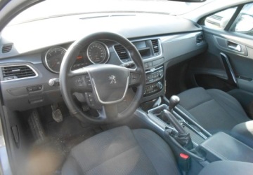 Peugeot 508 I SW 2.0 HDi FAP 140KM 2011 Peugeot 508 Peugeot 508 I 2.0 HDI 140 KM 2.0 Diesel 140KM, zdjęcie 9