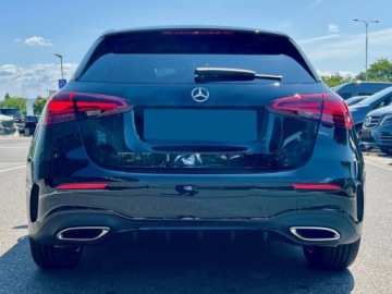 Mercedes Klasa A W177/V177 Hatchback Facelifting 1.3 200 163KM 2025 MERCEDES-BENZ A Klasa 200 AMG Line 1.3 (163KM) 2025, zdjęcie 4