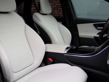 Mercedes GLC C254/X254 Coupe 2.0 200 204KM 2025 MERCEDES-BENZ GLC 200 4-Matic AMG Line Suv 204KM 2025, zdjęcie 5