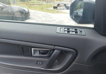 Land Rover Discovery Sport SUV 2.0 eD4 150KM 2016 Land Rover Discovery Sport Land Rover Discover..., zdjęcie 15