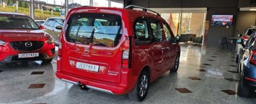 Citroen Berlingo II Van Long Facelifting 1.6 HDi 92KM 2015 Citroen Berlingo Citroen berlingo Multispace Tylko 129 tys.przebiegu 1.6, zdjęcie 14