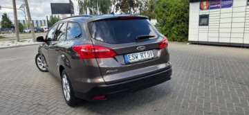 Ford Focus III Kombi Facelifting 1.5 TDCi 120KM 2016 Ford Focus 1,5TDCI 120KM Super Stan lift Import Raty Oplaty 1.5 Diesel, zdjęcie 3