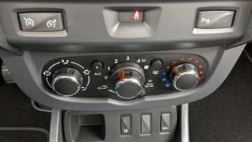 Dacia Duster I SUV Facelifting 1.2 TCe (Euro 6) 125KM 2016 Dacia Duster 1.2i 125PS OPŁACONY Bezwypadkowy, zdjęcie 24